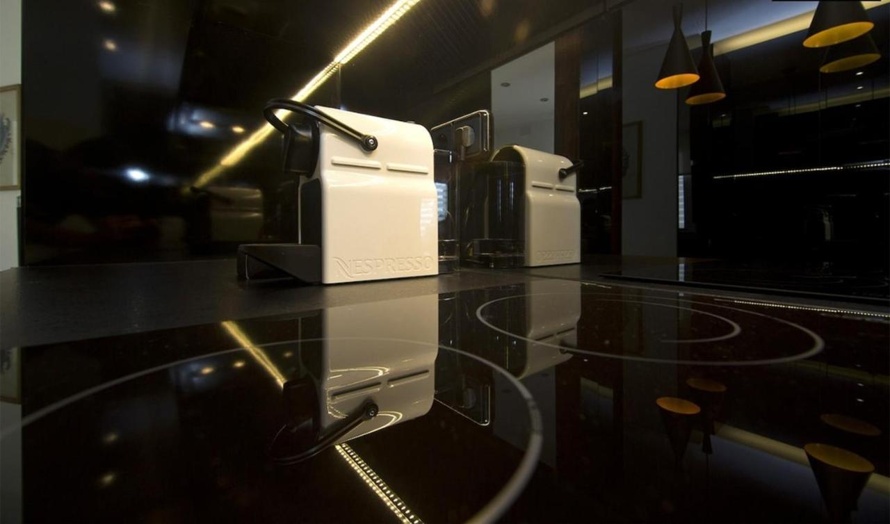Amazinn Places Embajadores I Madrid Exterior photo