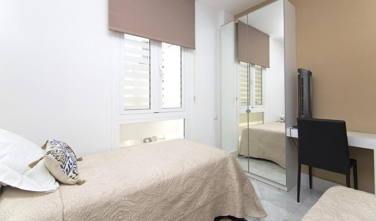 Amazinn Places Embajadores I Madrid Exterior photo